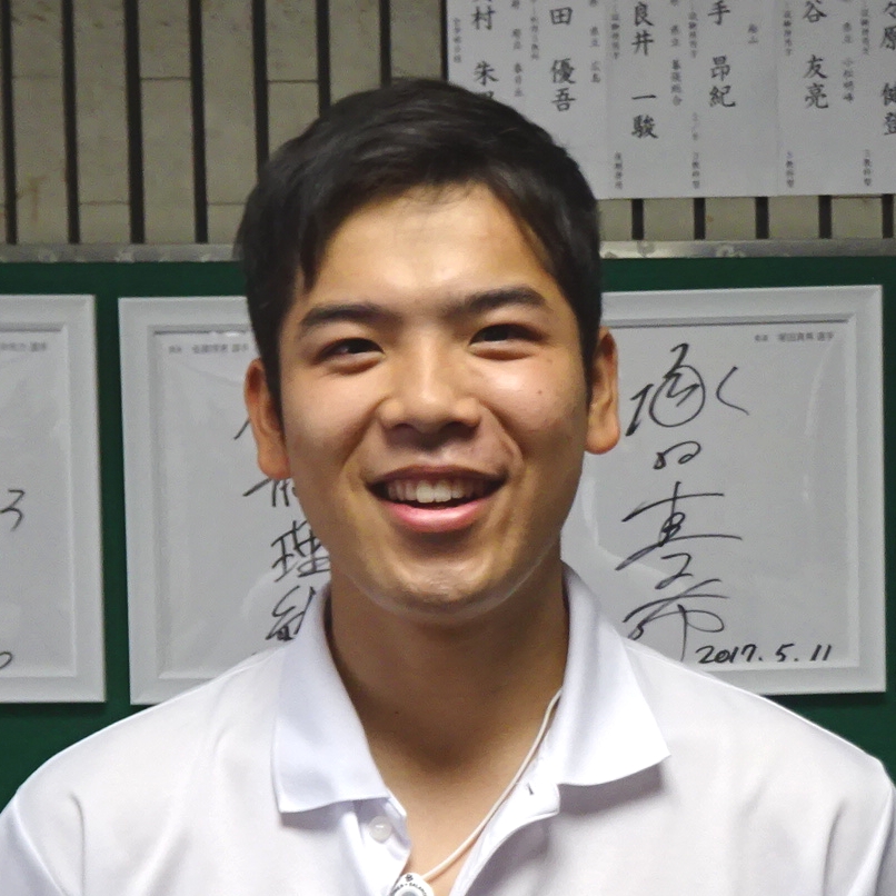 望月俊希.jpg