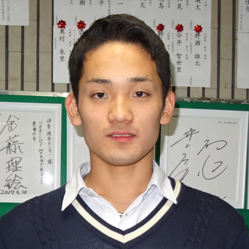 小高薫人.jpg