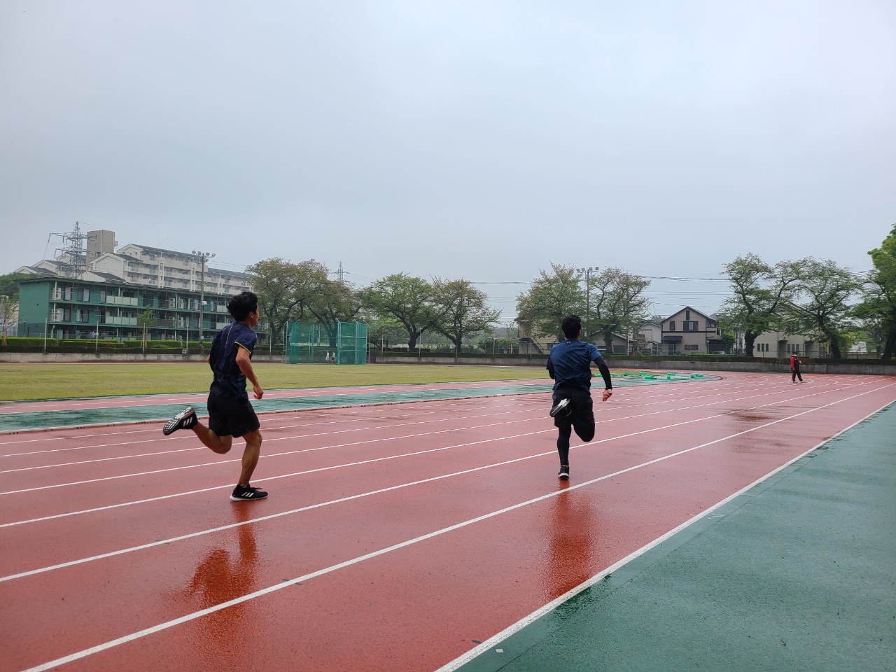 https://www.e-taishin.com/diary/img/20210426kawamura%E5%AE%9F%E6%8A%80%E5%86%99%E7%9C%9F%E2%91%A2.jpg
