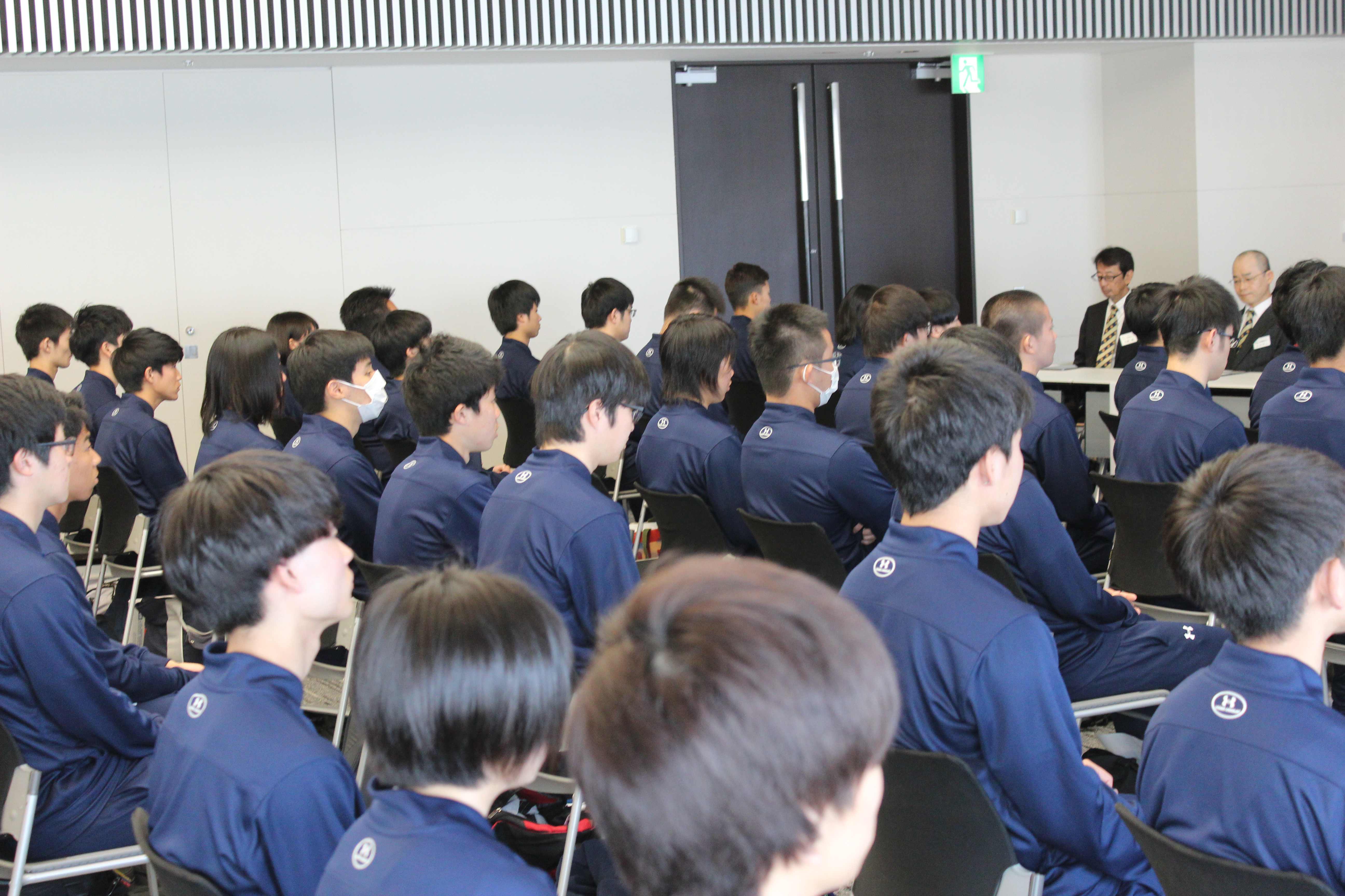hatano421入学式2.jpg