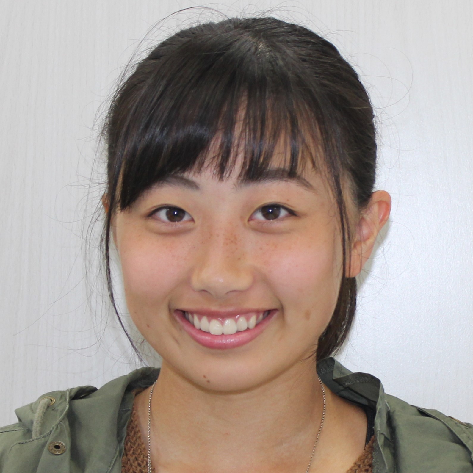 新居真那香.JPG