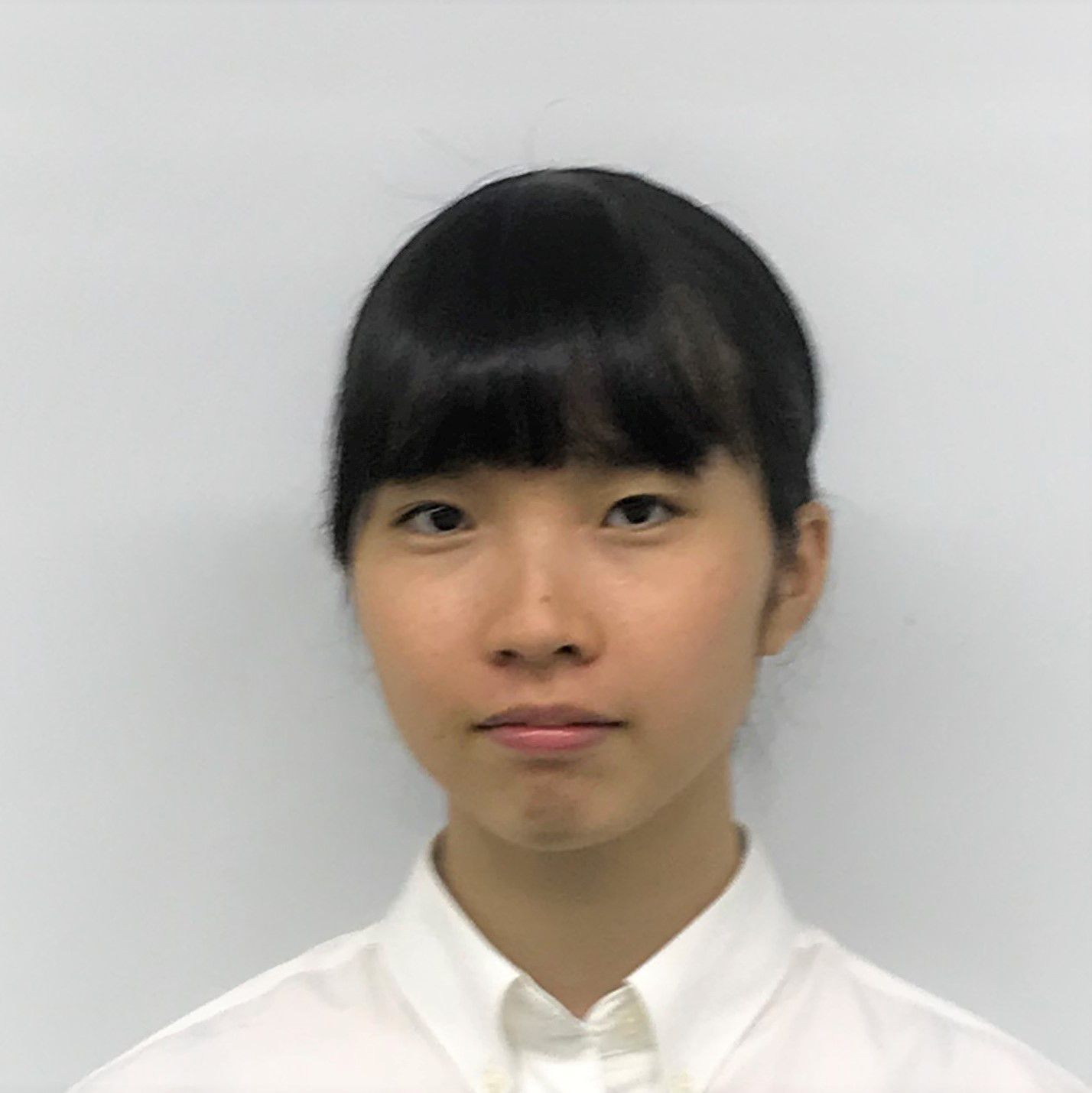184123安達　瑠衣.jpg